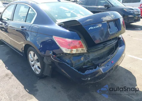 2010 Honda Accord 2.4 Ex-L z USA, uszkodzony, nr VIN 1HGCP2F85AA099915